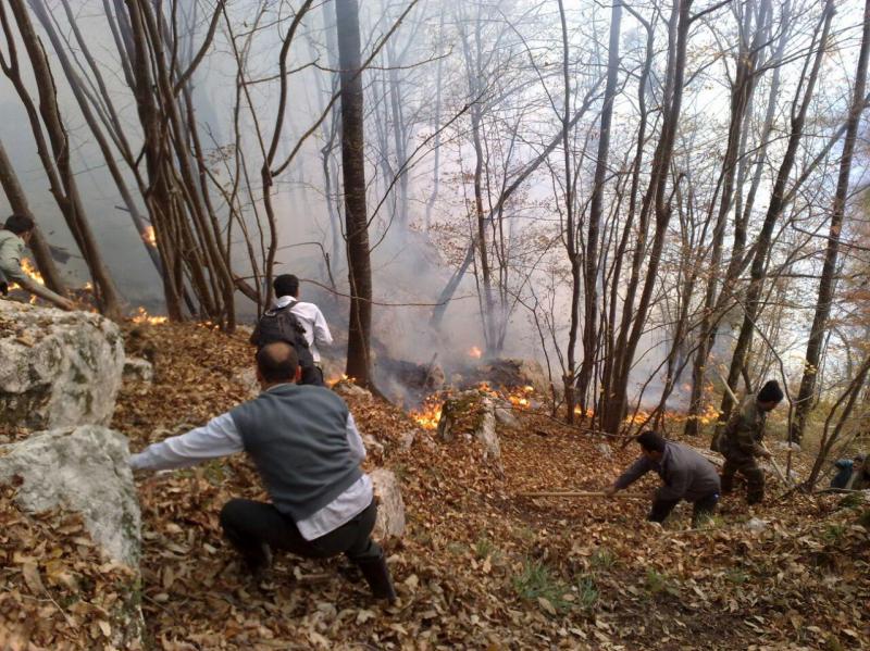 خانه ام آتش گرفته است، آتشی جانسوز