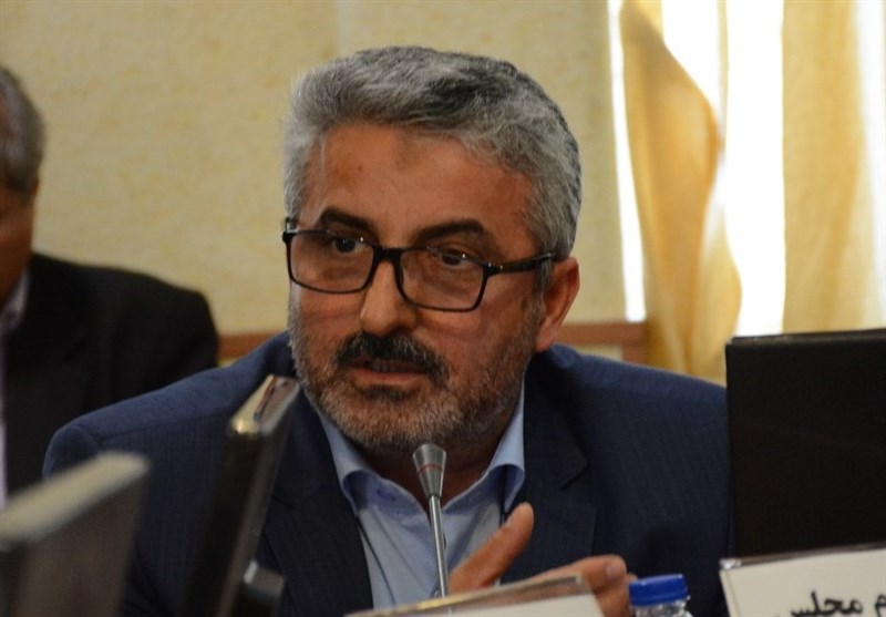 ادامه تخلیه زباله در تموشل نتیجه عملکرد ضعیف شورا و شهرداری لاهیجان است