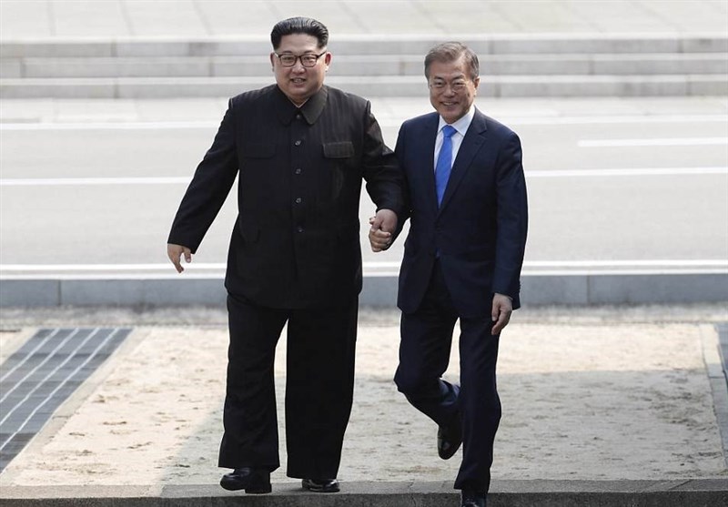 گزارشی از دیدار تاریخی سران ۲ کره+فیلم و عکس