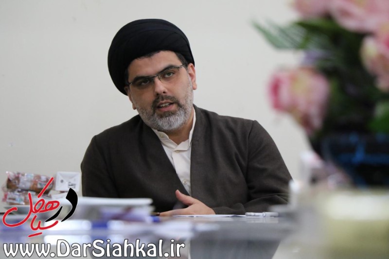 پیش‌فروش قبور قانونی نیست/ فعالیت‌های بقاع متبرکه با مجوز اوقاف انجام شود