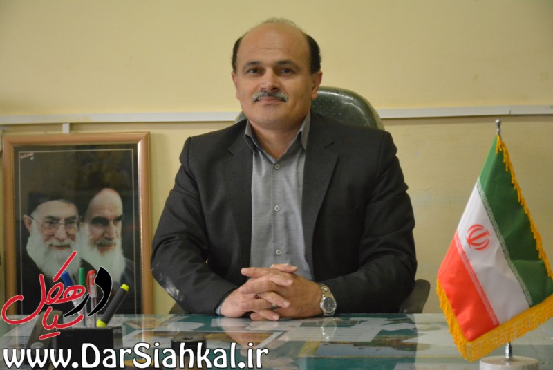 گفتگو با مدیر هنرستان فنی ۲۲ بهمن سیاهکل به بهانه چهلمین سال تأسیس این مرکز آموزشی+تصاویر