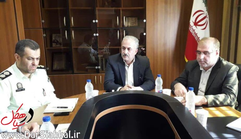 گشت‌های تاکسیرانی سیاهکل به‌طور منظم به کار خود ادامه دهند