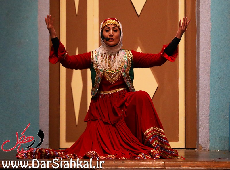 قصه‌گویی با گویش محلی راهی برای انتقال فرهنگ و زبان