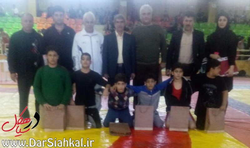 برگزاری رقابت کشتی گیران خردسال و نونهال گیلان در سیاهکل
