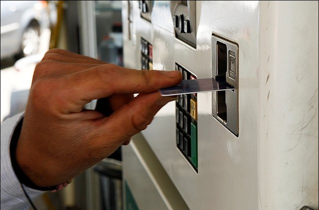 اخبار مربوط به قیمت و سهمیه‌ بنزین صحت ندارد