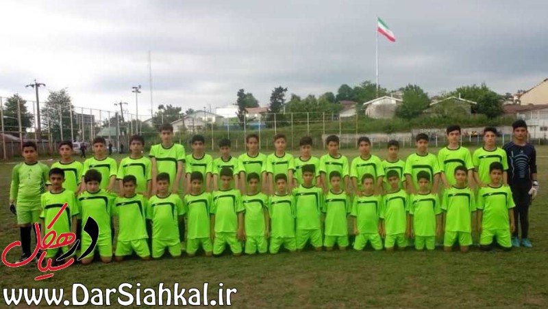 ابهام حضور تیم فوتبال آینده‌سازان سیاهکل در لیگ برتر نونهالان گیلان!
