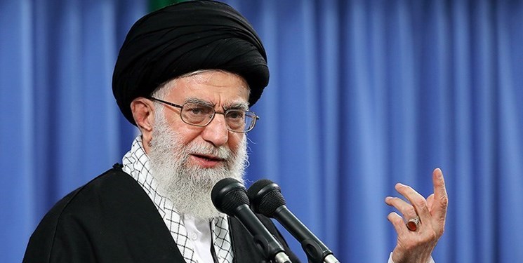 امام خامنه‌ای: جمهوری اسلامی دزدی دریایی انگلیس خبیث را بی‌جواب نمی‌گذارد