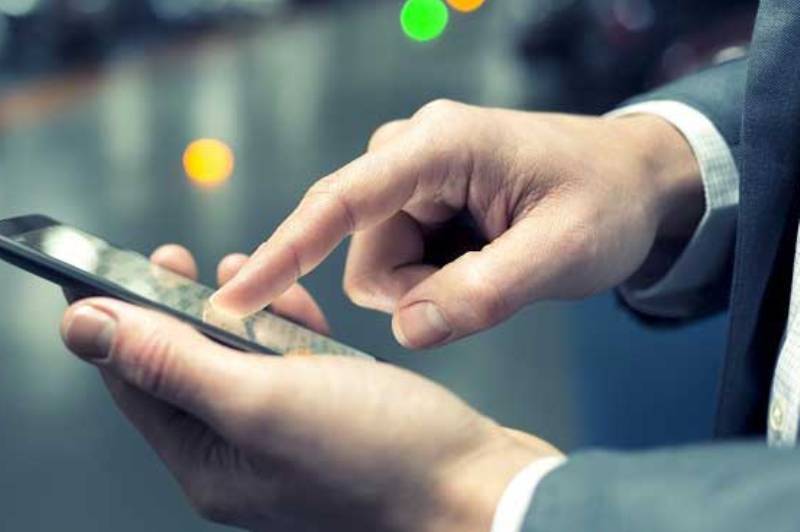 با ۵۰۰۰ تومان پیامک بانکی‌ خود را ۲ سال تمدید کنید!