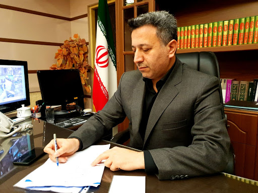 ورود فرماندار املش به معضل تردد ماشین های سنگین کارخانه سیمان دیلمان/محمد رنجبر نیاول: از تردد ماشین های حمل سیمان در جاده های املش جلوگیری می شود