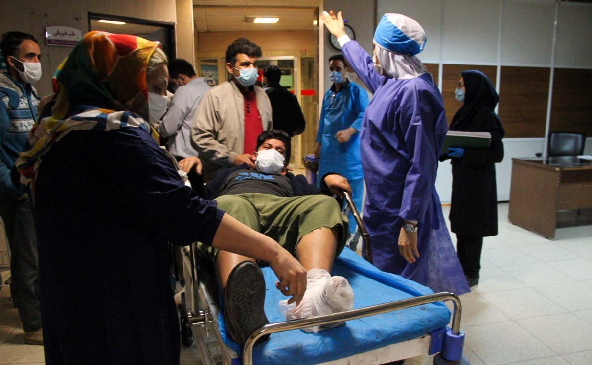 شمار مصدومان حوادث چهارشنبه آخر سال در گیلان به ۶۸ تن افزایش یافت/ یک نفر راهی بیمارستان غدیر سیاهکل شد