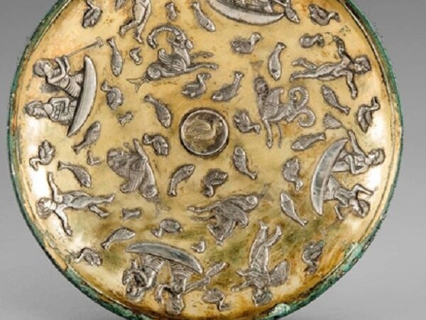 جام سیمین زراندود رشی پس از سالها دوری به گیلان بازگشت