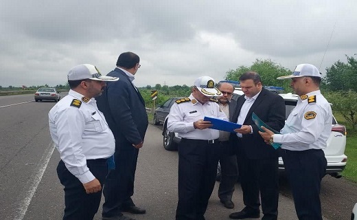 جاده سیاهکل به سنگر علیرغم مخالفت پلیس راه زیربار ترافیک قرار گرفت/ لزوم اصلاح جاده حادثهخیز سیاهکل به سنگر