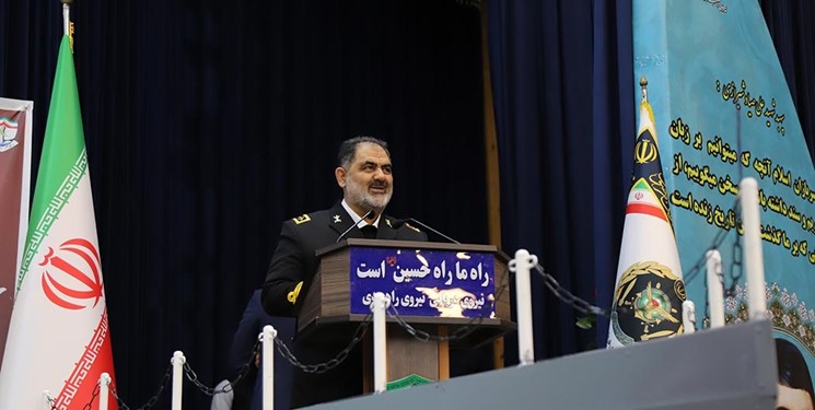 امیر ایرانی: ناوشکن دیلمان ارتش، ۷ آذر رونمایی می‌شود