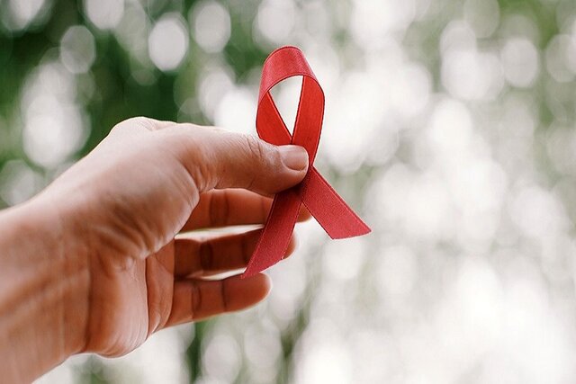 درمان بیماری ایدز در کشور رایگان و HIV کاملا قابل درمان است