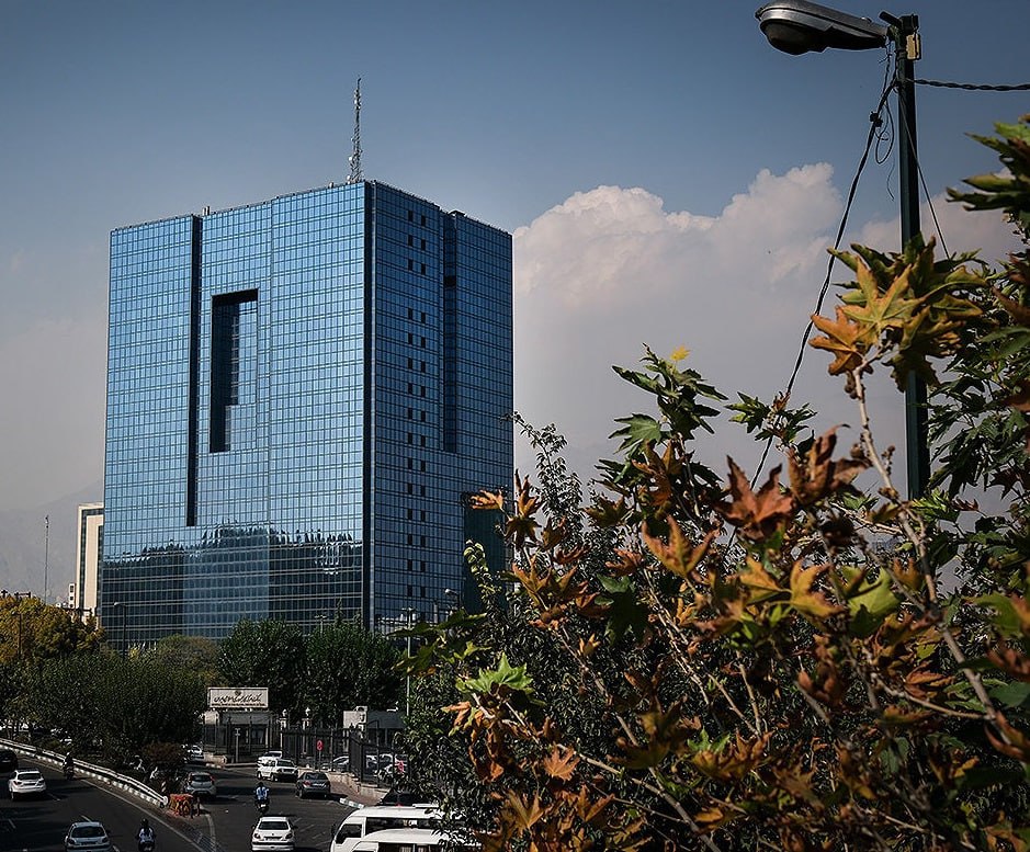 واریز وجه معامله به کارت بانکی نفر سوم ممنوع شد/ تراکنش‌های بالای ۴ میلیارد ریال با ارائه مستندات