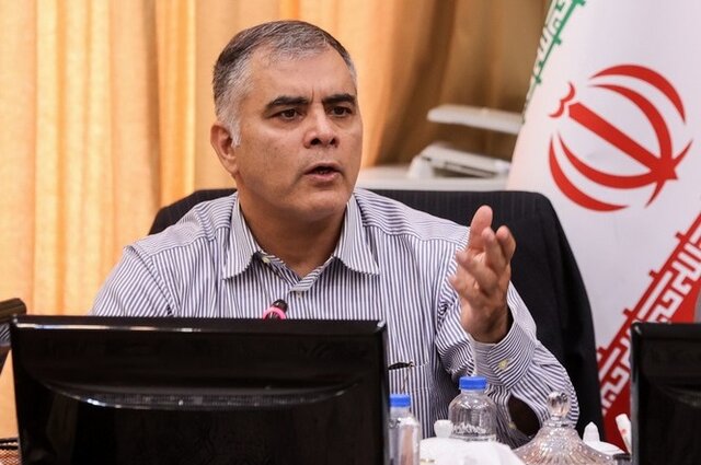 تضمیمی برای افزایش قیمت بنزین وجود ندارد/  پیش از هر گونه اقدامی مردم شریف را در جریان خواهیم گذاشت