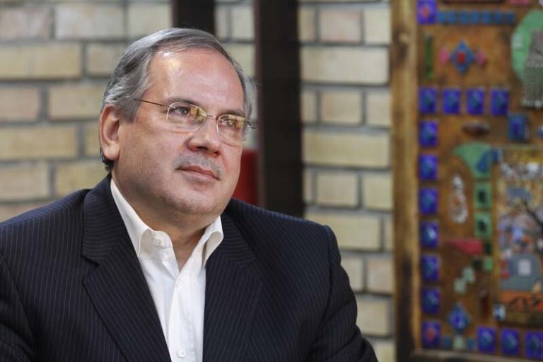 سی علت اینکه «چرا واقعیت‌ها را نمی‌پذیریم؟»