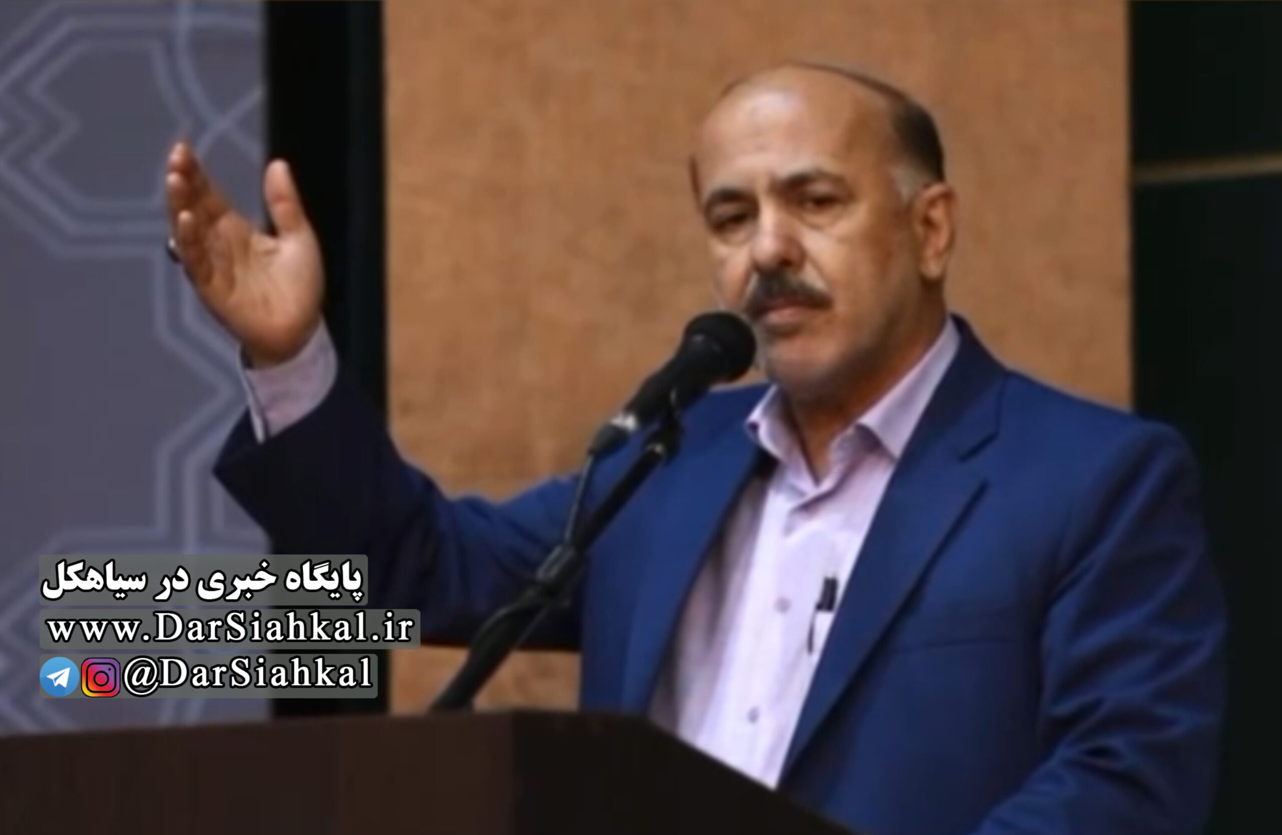 زباله ها را به جای دیگری منتقل کنیم/ چرا کشاورز نمی تواند در زمین خود خانه بسازد؟! + فیلم