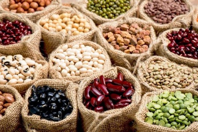 تورم خوراکی ها در اسفند؛ لوبیا چیتی۱۵۳ و سیب زمینی ۲۱۷ درصد گران شدند