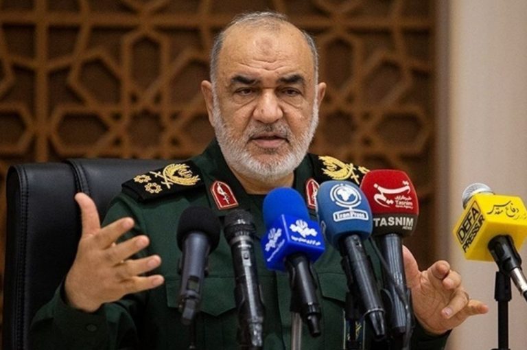 اگر ایران را تهدید کنید پاسخهای تعیینکننده و تمامکنندهای میگیرید؛ ایران یک ملت صلحطلب است نه جنگطلب