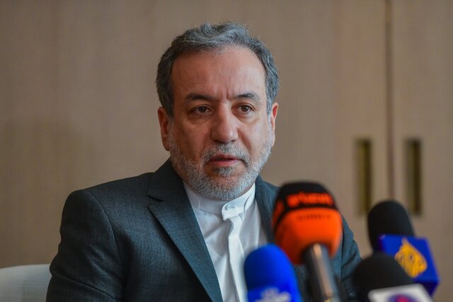 عراقچی: انتخاب عمان یک انتخاب کاملا طبیعی بود / هیچ راهی را برای دیپلماسی نبستیم