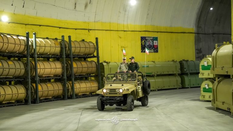 رونمایی سپاه از یک ابرشهر موشکی با هزاران موشک نقطه‌زن + ویدئو