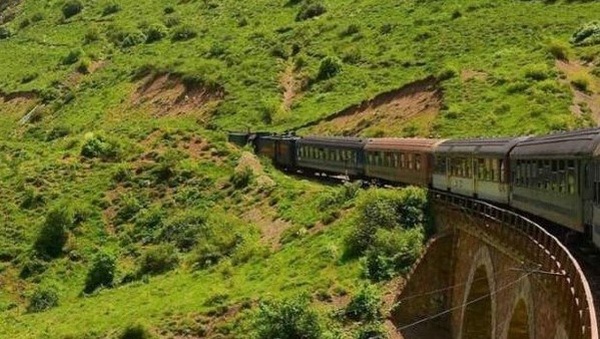 راه‌آهن «رشت ـ آستارا» حفاظ ایران مقابل تحریم‌ها؛ ارزیابی برای احداث پل در ۴۲ کیلومتر از مسیر