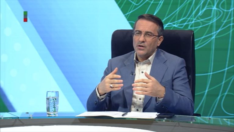 افزایش سهم آزمون کتبی در آزمون‌های استخدامی / پرداخت حقوق به کارمندان مبتنی بر عملکرد