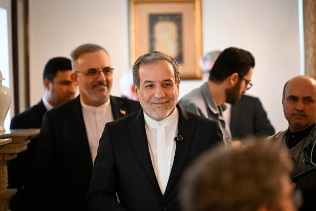 عراقچی: غیرمستقیم‌بودن، مانعی در مذاکرات ایجاد نکرده / پزشکیان به چین سفر می‌کند