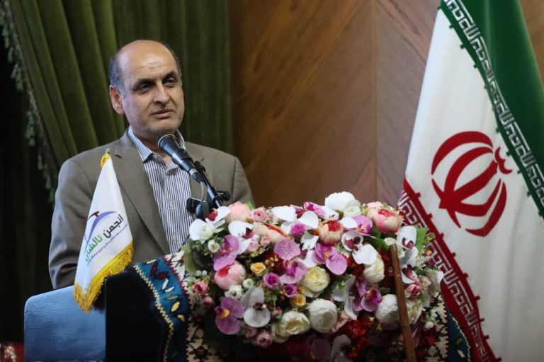 کشاورزی به دلایل مختلف در گیلان صرفه اقتصادی ندارد / سه برابر جمعیت گیلان مسافر وارد استان شده است