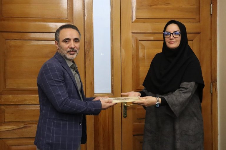 «یاسر تقوی» سرپرست دفتر بودجه و منابع درآمدی نهاد کتابخانههای عمومی کشور شد