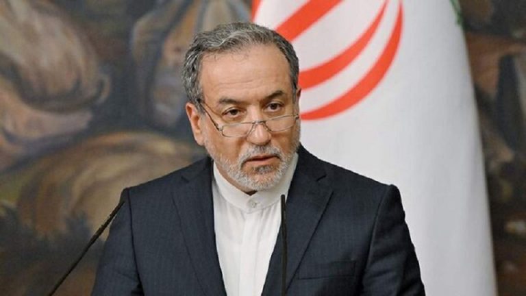 عراقچی: امروز در تهران مشورت داشتیم / غنی‌سازی قابل معامله نیست