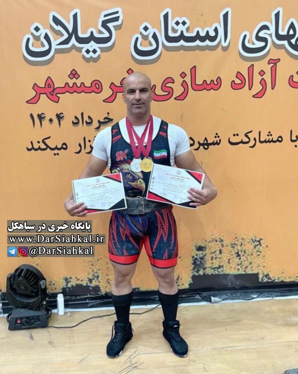 کسب مدال طلا و نقره مسابقات پاورلیفتینگ باشگاه‌های گیلان توسط ورزشکار سیاهکلی + فیلم