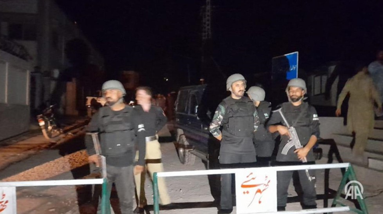 پاکستان: ۵ جنگنده هندی را سرنگون کردیم / هند: پاکستان علیه تروریست‌ها اقدام نمی‌کند