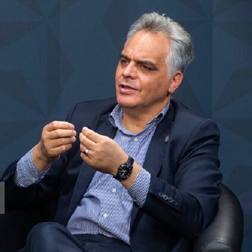 درآمد پایین و فشار کاری بالا؛ ۲ چالش جدی پرستاران / سطح پایین تعرفهها نسبت به نرخ تورم