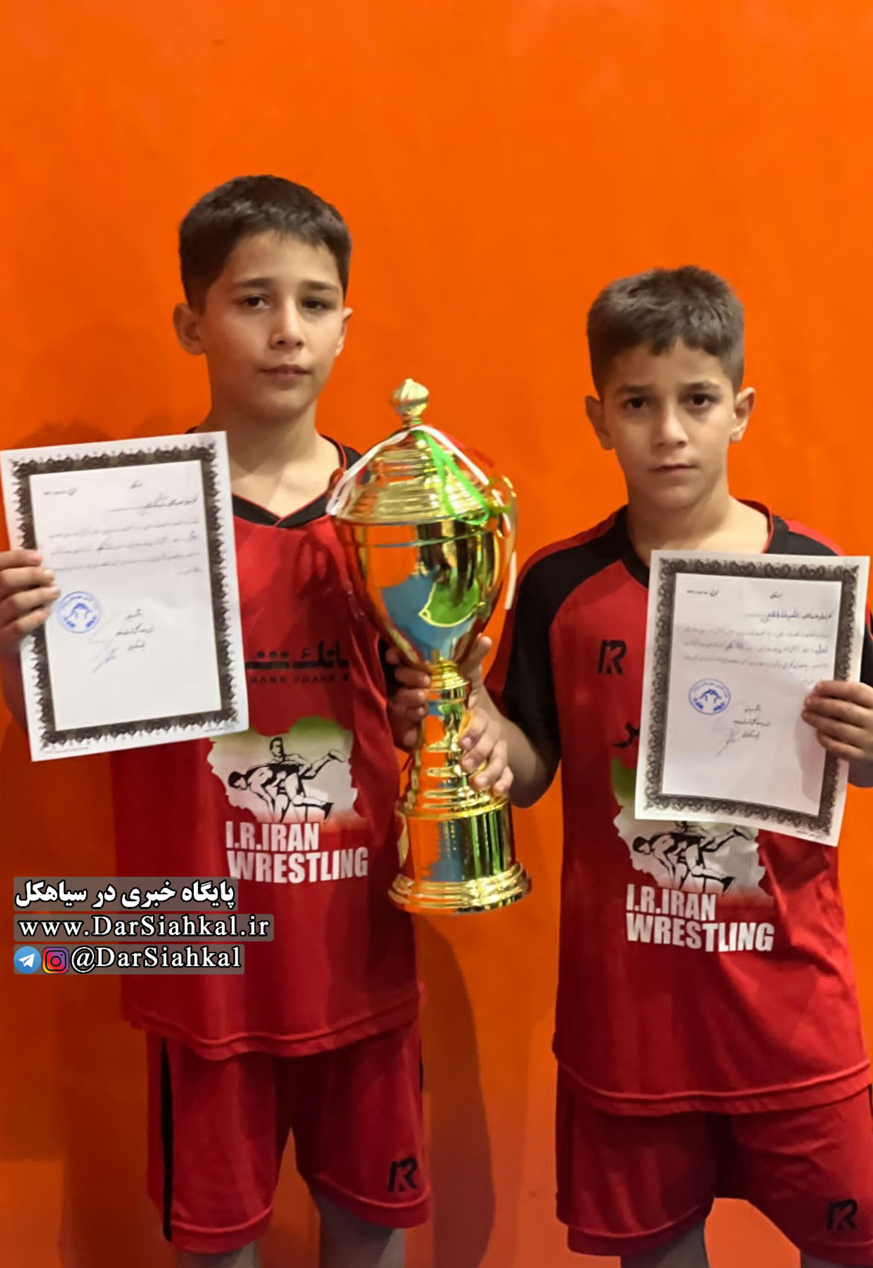 قهرمانی خردسالان سیاهکلی در کشتی آزاد