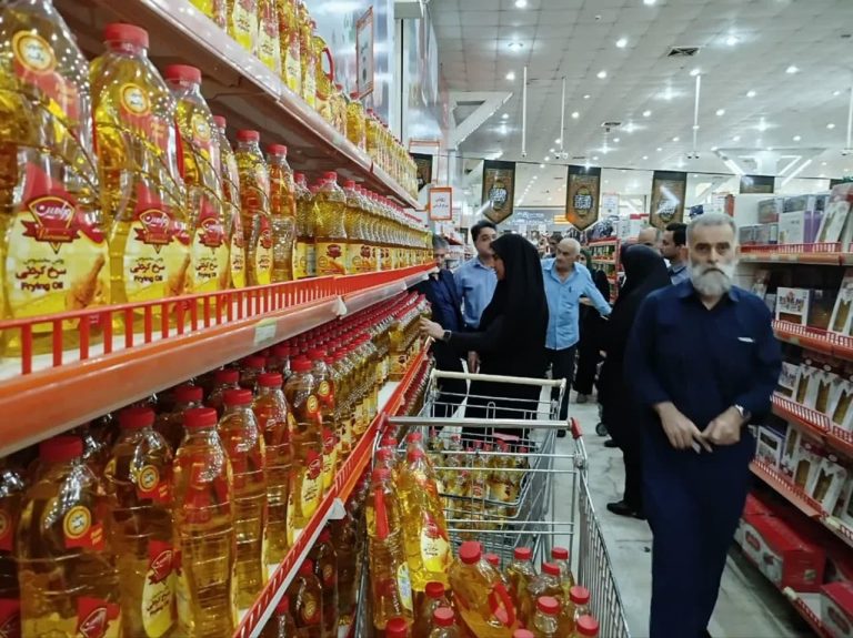 سناریوی تکراری در بازار؛ این‌بار روغن نایاب شد / گرانی قیمت مرغ و کمیابی برنج هندی