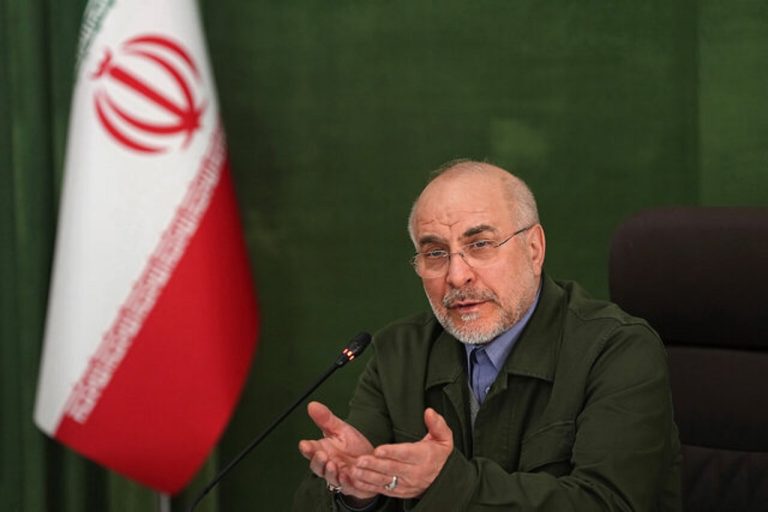 افزایش قیمت نان و بنزین در سال آینده صحت ندارد / سیاست دولت تشویق به مصرف بیشتر نیست