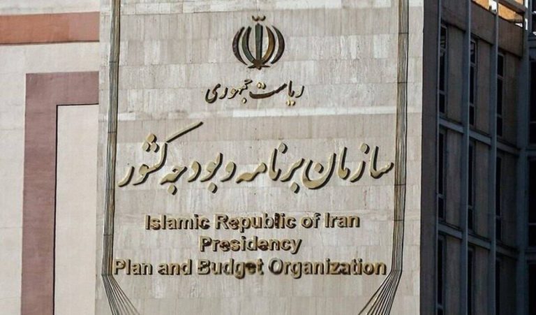 مصوبه دستمزد کارگران در سال ۱۴۰۵ از سوی مراجع ذیربط ابلاغ می شود