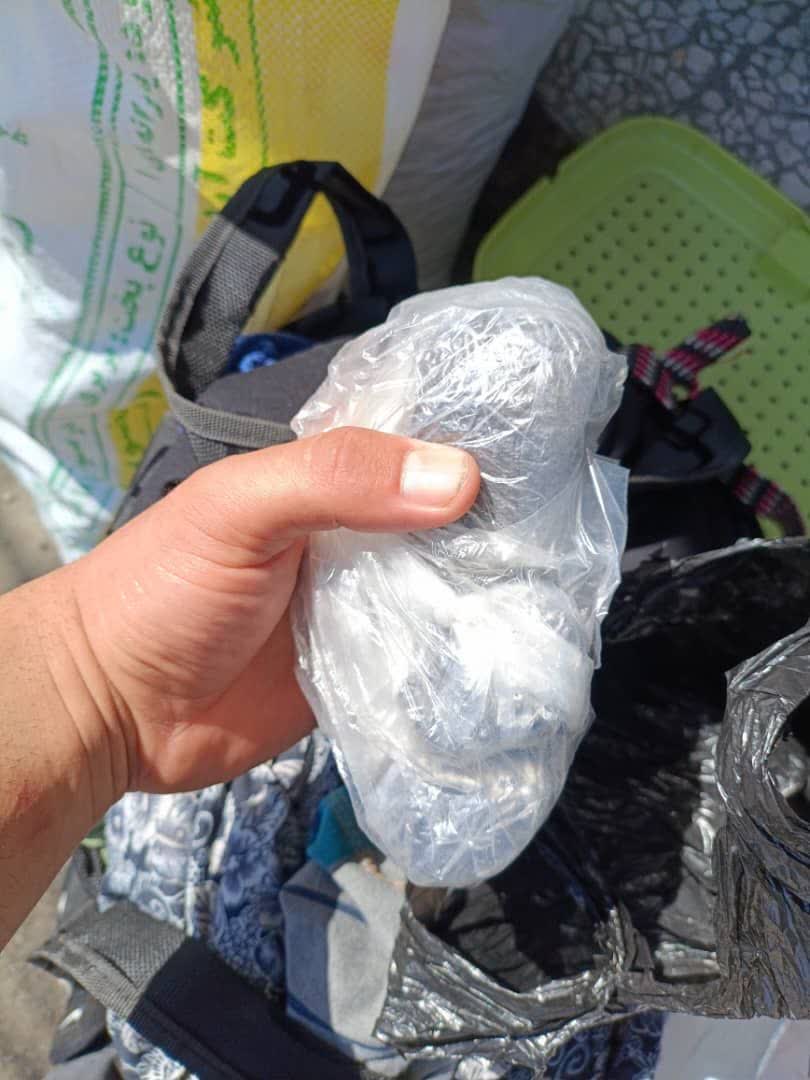 کشف بيش از ۵ کيلوگرم مواد مخدر در سياهکل