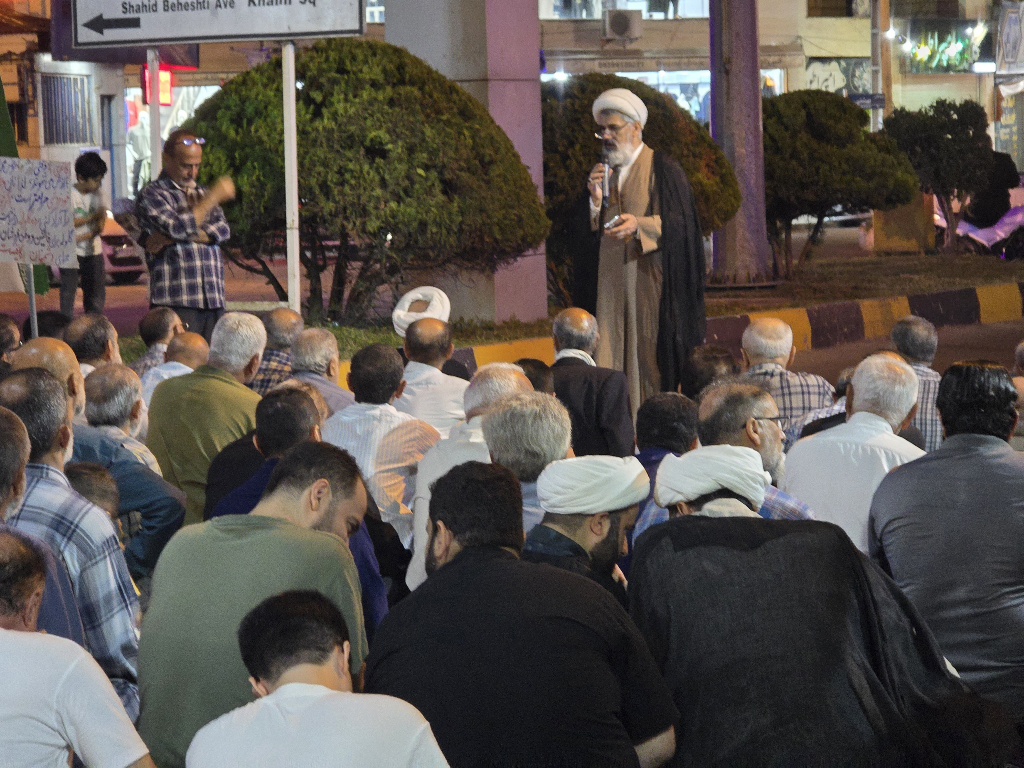 نماز استغاثه در سیاهکل برگزار شد + تصاویر